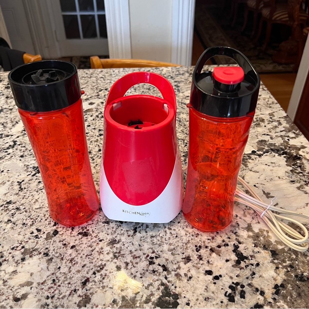 Red Kitchen Living Personal Drink Mixer
